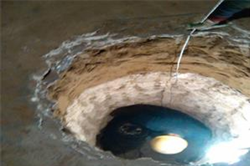 陜西華羿置業高新六路地裂縫場地勘察